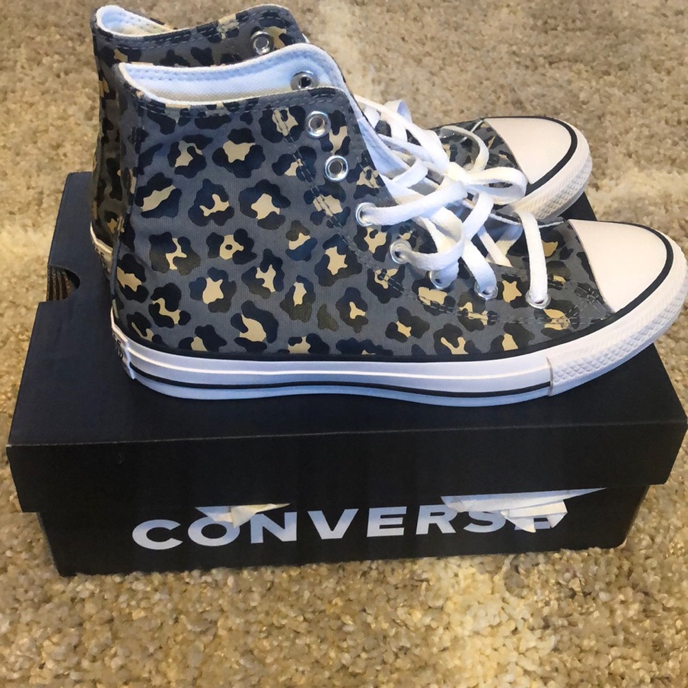 Converse high tops leopard print